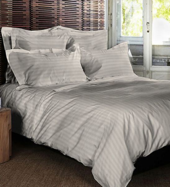 Picture of Pillowcase standart, lameirinho, dimensions 70x50, satin, beige