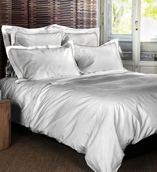 Picture of Duvet cover, lameirinho, king, dimensions 240x220, satin, white with brown stitching