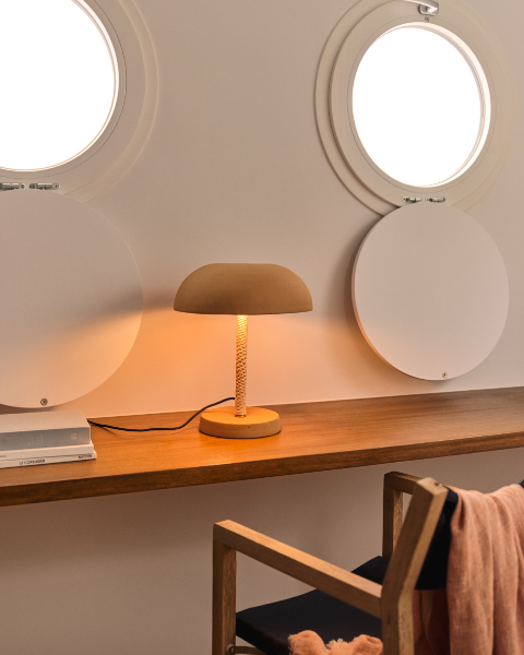 Picture of Arinda lamp