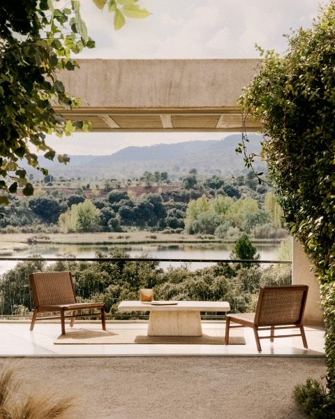 Picture of Itani armchair